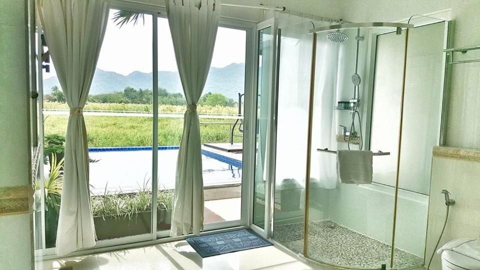 The Vista Pool Villa Kanchanaburi Luaran gambar